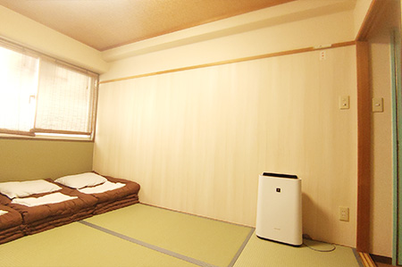 Standard Private Japanese-style room with shared bathroom